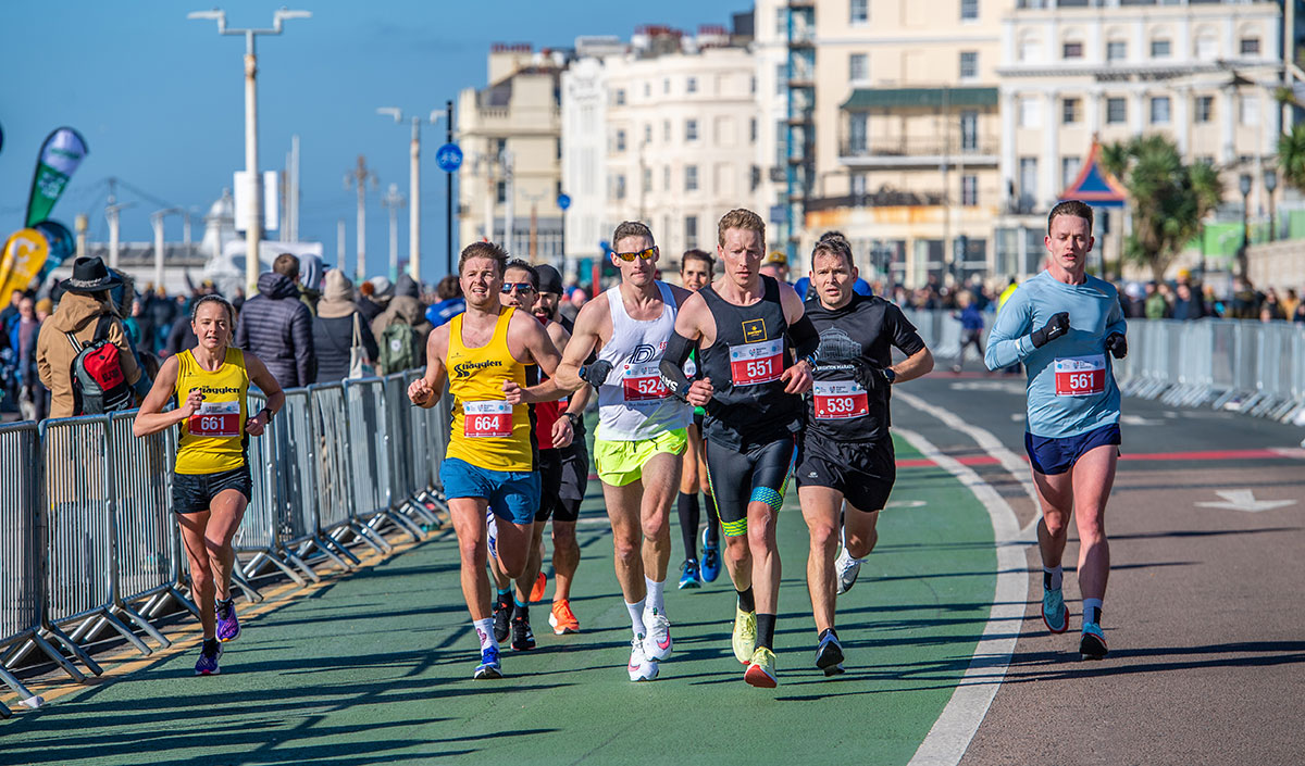 Runners at the Brighton Half 2022